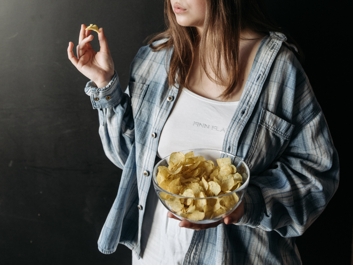 How To Stop Overeating At Night - The Intuitive Nutritionist